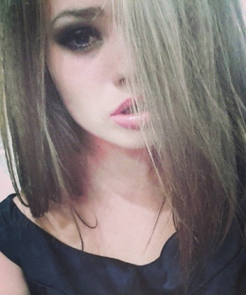 Изысканная леди с пылким характером приглашает в гости состоятельного господина для приятного времяпровождения. Обещаю сделать твой отдых незабываемым и насыщенным! 15378, 24 года